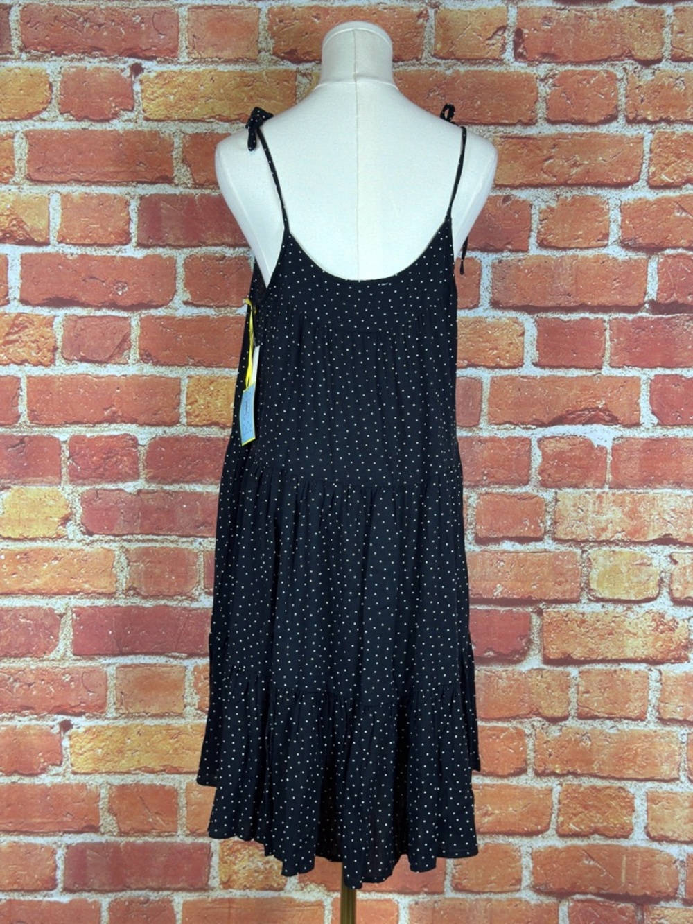 CeCe Black and White Polka Dot Dress Flowy Size Small - Picture 5 of 16